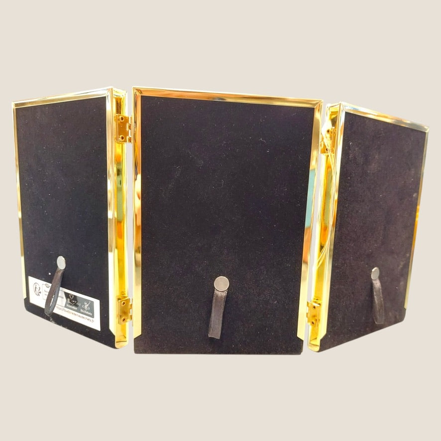 Cadre photo triptyque en métal doré – 3 vues 10x15 cm