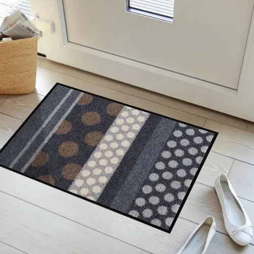 Tapis d'entrée Glamour Dots Salon Loewe en situation