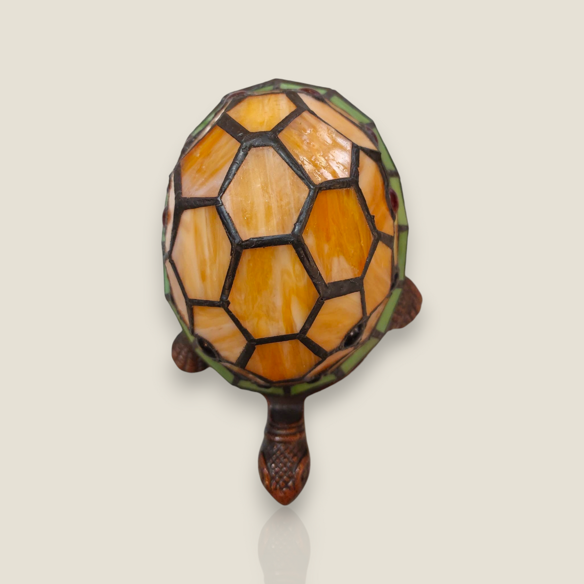 Depuis des lustres Tiffany style turtle lamp with amber and green stained glass shell and bronze metal base